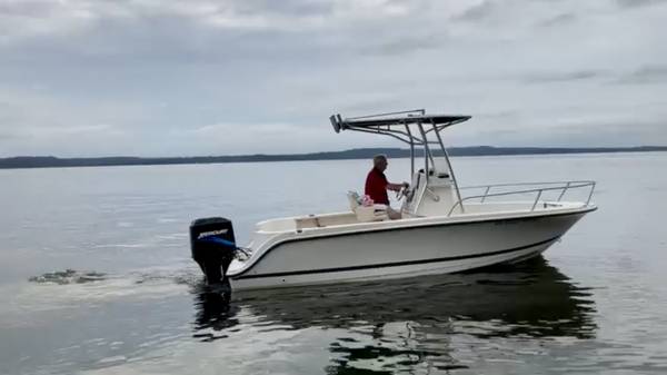 Lancha para lago y bahía - $10,500 (Fort Gaines)63438691670275122