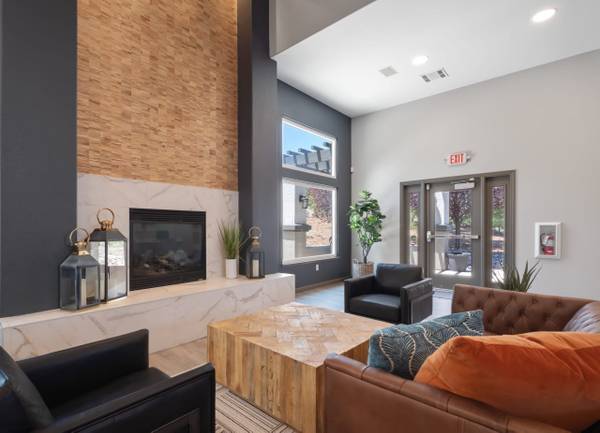$1,630 / 3br - Patio/Balcón, Casa Club, Techos Altos (4050 Gardella Ave, Reno, NV)63682255462657122