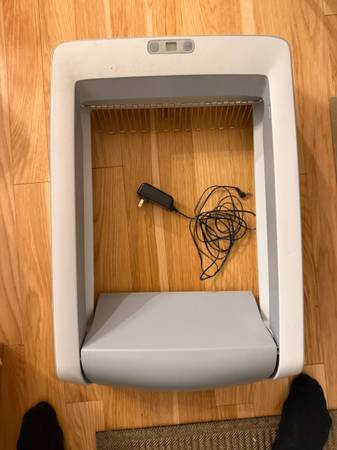 PetSafe Automatic Self-Cleaning Cat Litter Box 1