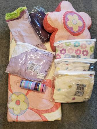 Twin Comforter SET 1