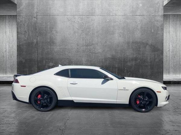 Camaro Chevy LT Coupe 2015 de Chevrolet - $20,495 (Llame al *(661) 347-8705* para Confirmar Disponibilidad al Instante)63618238826243123