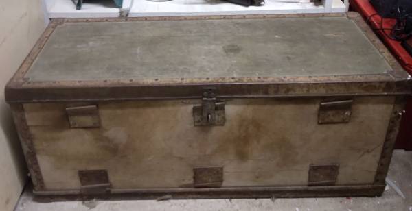 Old Chest 1