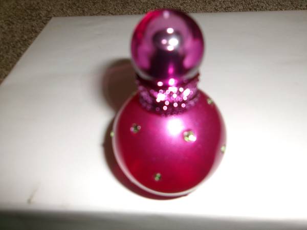 *Britney Spears Fantasy Eau de Parfum Spray 1