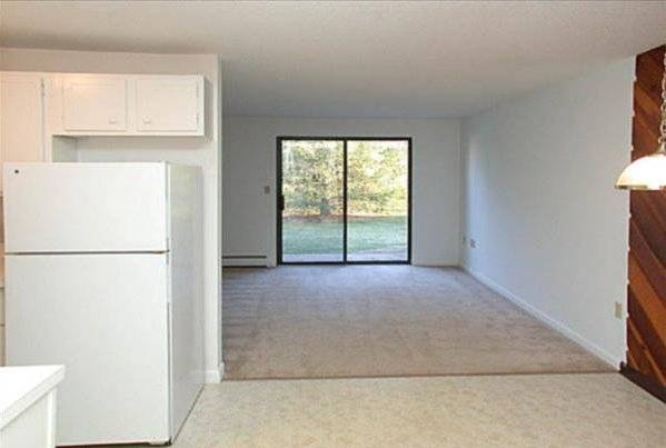 $1,595 / 1br - FREE November Rent! $500 Gift Card! Waived Admin Fee! Call Now! (ELLINGTON)63989075816579122