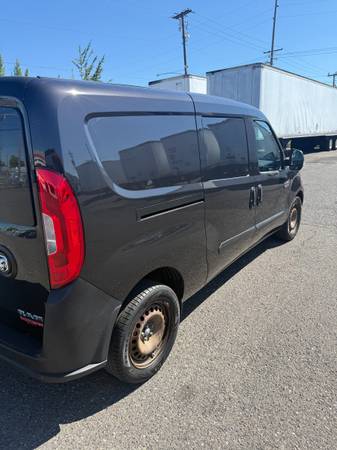 2017 RAM Promaster City - Photo 4