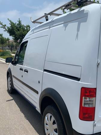 Ford Transit Connect 2012 - $7,00063623948746369123