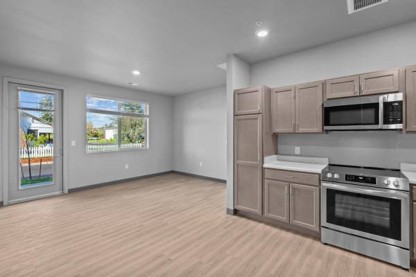 $1,417 / 2br - 995ft2 - Ready to make the change? Come to Union! (So Corvallis)63851765093889122