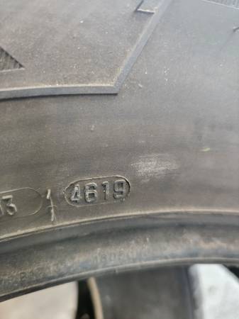 255-70-18 Used tires - $100 (Oceanside)63471473131011124