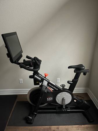 NordicTrack S22i Bike 1