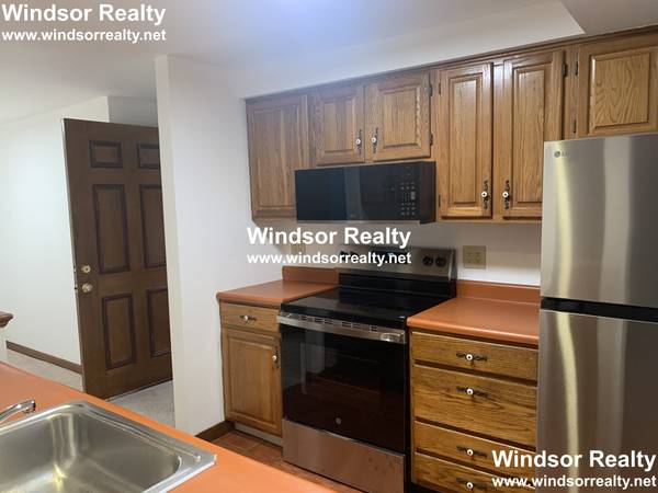 $2,500 / 2br - EXCELENTE UBICACIÓN UNIDAD GRANDE INSTALACIONES DE LAVANDERÍA BUENA OFERTA AHORA (Spring Hill)63856336503041124