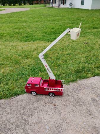 Rare Vintage 1970's  Tonka Snorkel Fire Truck 1