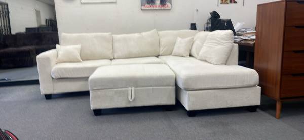 New corduroy sectional couch / free delivery 1