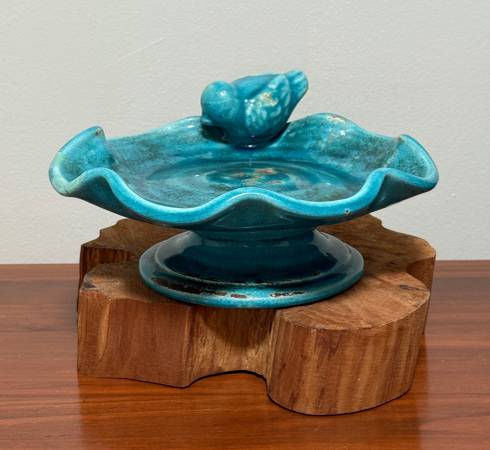 Vtg Footed Ceramic Bird Seed Feeder Tray Garden Porch Deck Home Decor 1