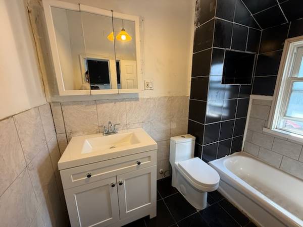 $1,200 / 1br - HABITACIÓN EN ALQUILER (Saint Albans, NY`)63827267672577121