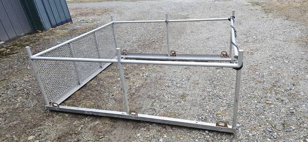 Bastidor para camión de aluminio - $800 (South Londonderry, VT)63437428894595123