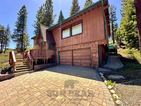 $4,500 / 4br - 2036ft2 - Beautiful Mountain Home w 2 Car Garage! (Tyner) (Incline Village)63992635450115121