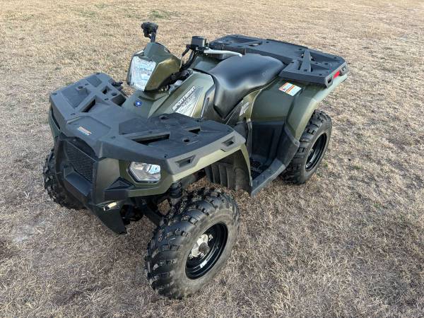 2011 Polaris four wheeler 1