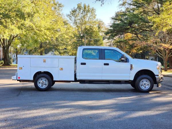 2022 Ford F250 Crew Cab STX Pickup 4D 4x4 only 41,000miles - $35,999 (www.yorkmotorco.com)63613513114883122