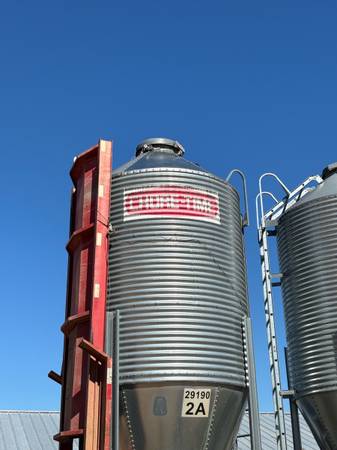 Feed bin silo 1