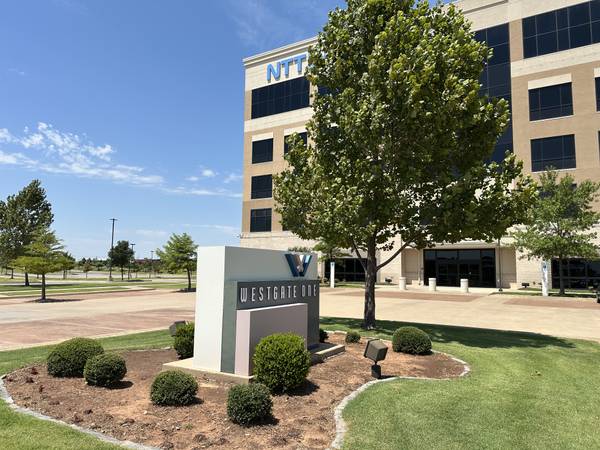 $62 Dirección Comercial En OKC/ Edmond!! Desde $62/ Mes (Ciudad de Oklahoma)64150998884866120