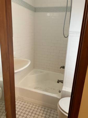 $950 / 3br - 234ft2 - Master Suit in  3 BR 2 Bath House Next to Purdue Golf Course (West Lafayette)63680140230531124