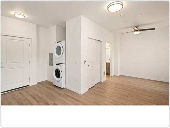 $1,375 / 424ft2 - Join our wait-list for amazing subsidized rates! Affordable rent (Seattle - 20 Minute Drive to Space Needle)63814837744385120