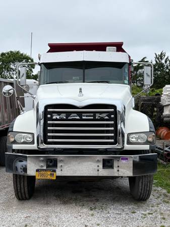 Mack Granite MP7 CTP713 Dump Truck 1