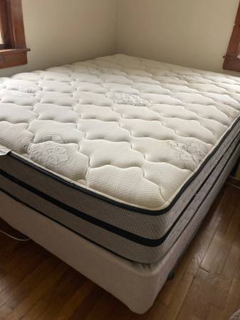 Queen mattress and base 1