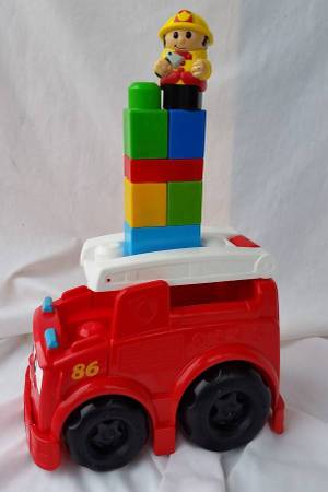 Mega Bloks Conjunto de construcción de camión de bomberos Freddy - $10 (Tacoma)63471421191169123