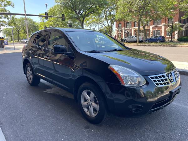 2010 Nissan rogue S Crossover AWD, 4cyl, Clean Title, Low Miles, 111K - $4,600 (Bridgeport, CT)63654723324547122