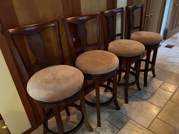 Solid wood swivel bar stools 1