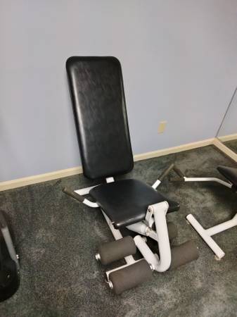 Curves Exercise Equipment - $3,500 (Birmingham)62944146141443120