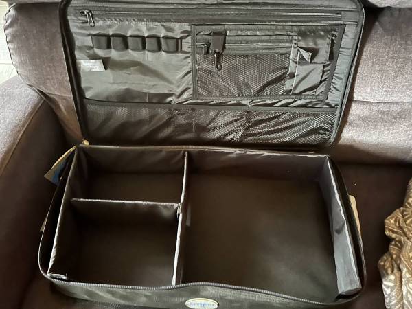 Samsonite Trunk/Golf Organizer w/cooler case 1