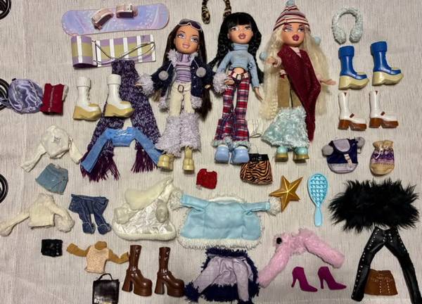 VINTAGE BRATZ LOT 1