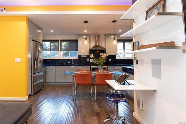 $150 / 1br - 624ft2 - Turn key home Lease in Santa Monica (9th St APT 2, Santa Monica,)63700939429123122