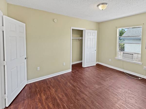$1700.00 / 3br - 1100ft2 - Charming 3 bed in New Orleans, 2150 North Dorgenois Street63903771554562121