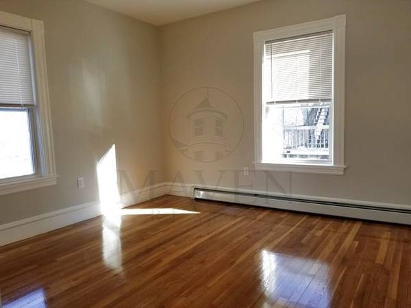 $2,540 / 2br - 10/1! ¡Excelente 2H! ¡Arlington Heights! Cocina moderna! Lavandería! Terraza! Mascotas negociables! (Arlington Heights)63856339041921124