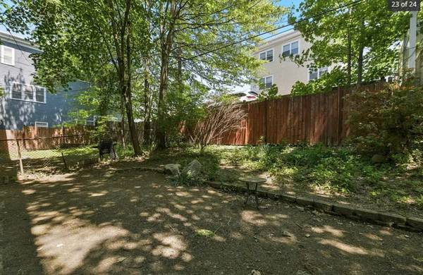 $2,900 / 2br - 900ft2 - Apartamento de 2 habitaciones en alquiler (Jamaica Plain)63839290004099122