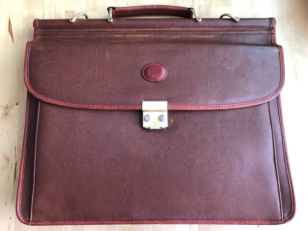 Genuine Leather Briefcase, Travel Bag, Waist Belt 1
