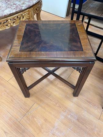 Solid Wood Accent / End Table 1