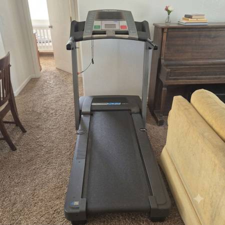 Treadmill 1
