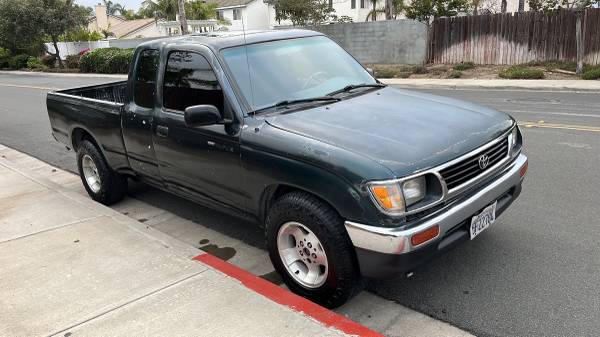 1995 TOYOTA TACOMA - $5.000 (San Diego)63440142623107122