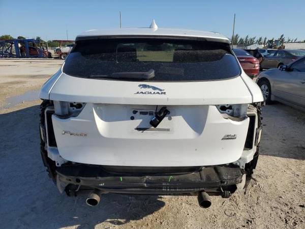 2017 JAGUAR F-PACE 1