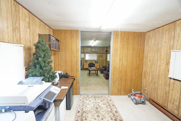 $1,800 Commercial Space with PARKING & STORAGE OPTIONS (Carroll Gardens/Gowanus)63912046010626123