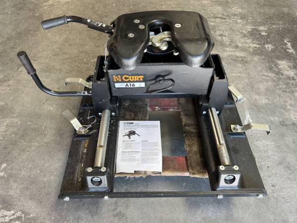 Used Curt A16 Sliding Fifth Wheel Hitch — $500 in Humboldt County