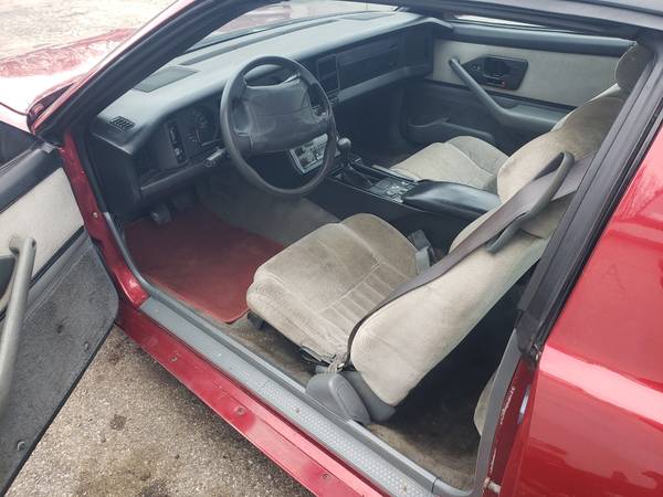 1992 Pontiac Firebird - $3,295 (York)63435736528899124