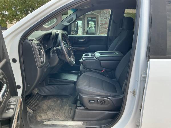 2022 Chevrolet K2500 CREW CAB - Photo 5