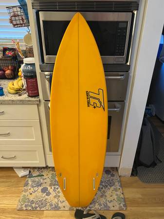 TC Santa Cruz Twinzer Surfboard - $180 (kentfield / ross)63436255625603121