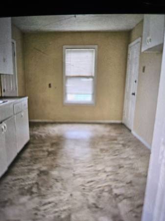 $1,050 / 2br - 1050ft2 - 4833 Johnston (Corpus Christi)64036537949827124