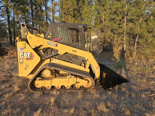 Low hour Cat 259d3 1